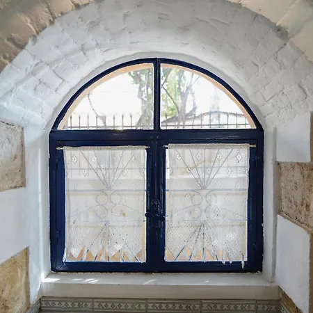Lindas Convent Garden 4 Апартаменты *